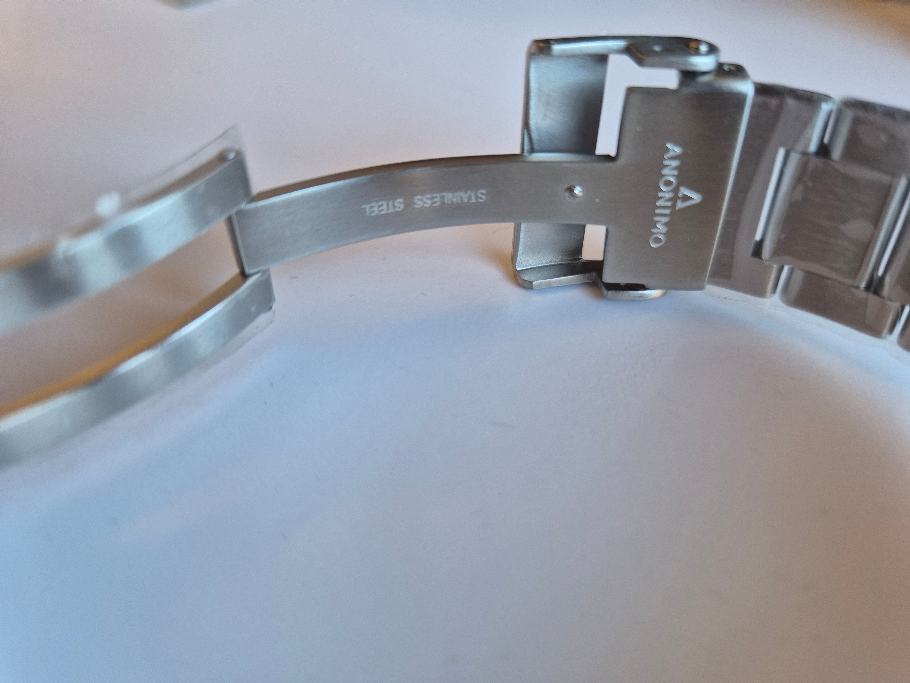 Anonimo Nautilo Vintage 42 Automatico
Orologio da uomo  AM-5019.09.101.M01