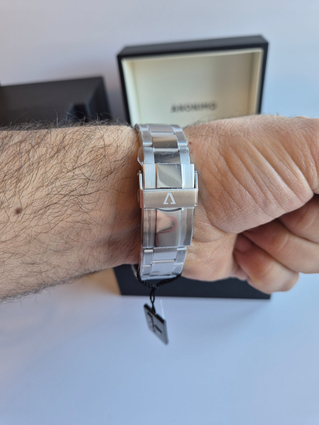 Anonimo Nautilo Vintage 42 Automatico
Orologio da uomo  AM-5019.09.101.M01